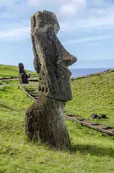 22 - Chile - isla de Rapa Nui o Pascua - Rano Raraku